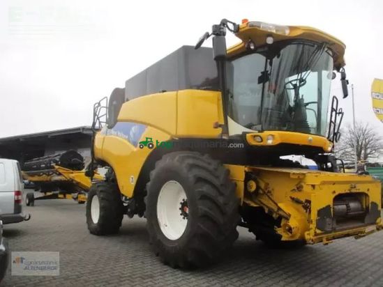 Cosechadora de Cereal - New Holland - cr 9060 / cr9060