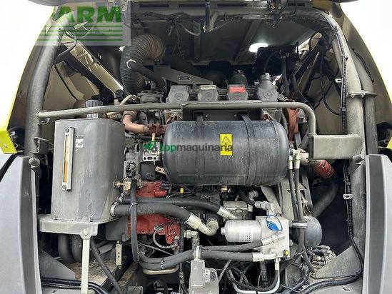 Cosechadora de Cereal - Claas - jaguar 940 allrad
