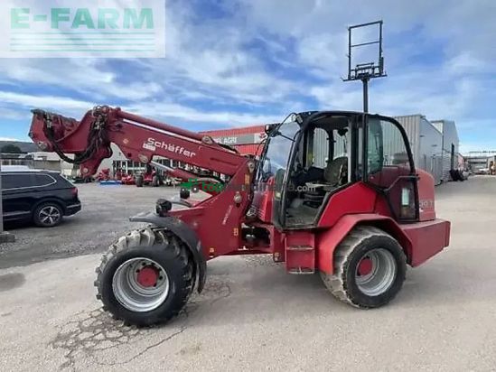 Minicargadora - Schaffer - 9330t
