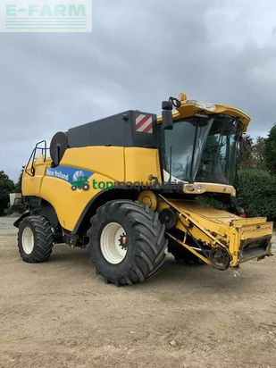 Cosechadora de Cereal - New Holland - cx 880 hd