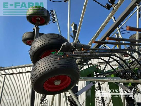 Rastrillo - Fendt - former 880 | neu