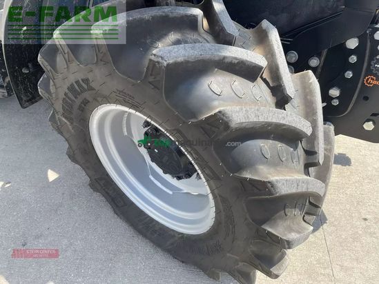 Tractor agrícola - Steyr - plus 4090 mit hauer frontlader