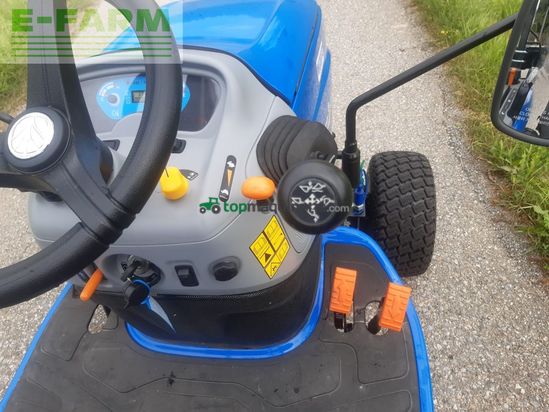 Tractor agrícola - New Holland - boomer 25 c C