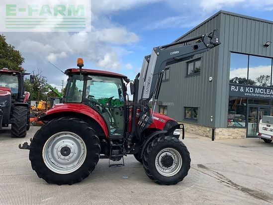 Tractor agrícola - Case IH - farmall 115u tractor (st24139)