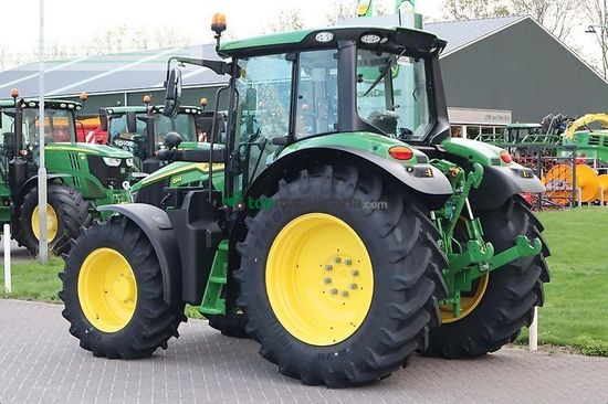 Tractor agrícola - John Deere - 6m 125 traktor