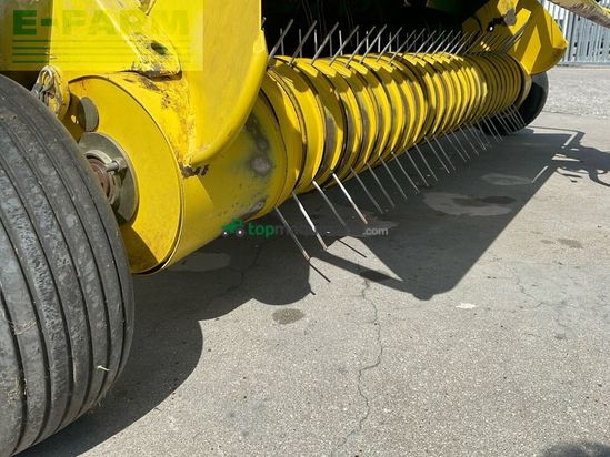 Empacadora gigant - John Deere - 592c