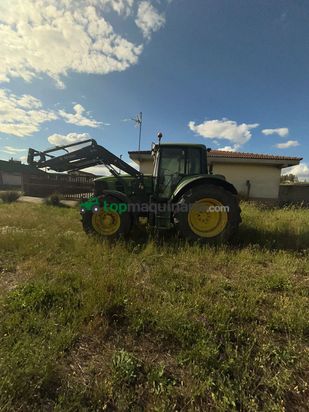 Tractor agrícola - John Deere - 6830 CON PALA TENIAS NUEVA