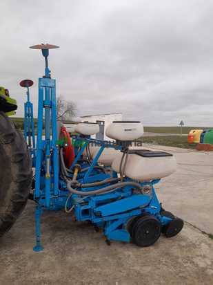 Sembradora Monosem  MG PLUS 3