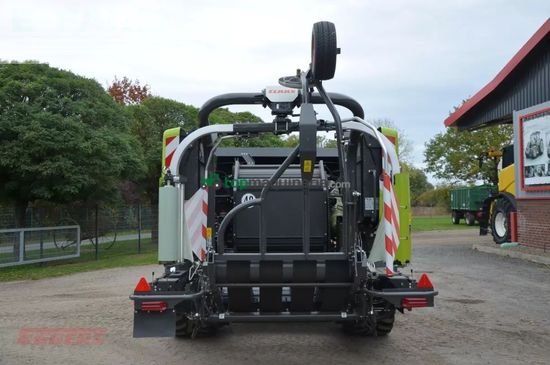 Empacadora gigant - Claas - rollant 630 rc uniwrap