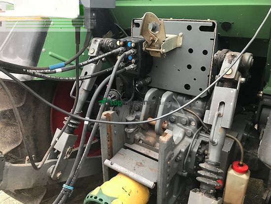 Tractor agrícola - Fendt - 411 com2