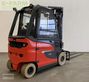 Elevadora - Linde - e 25/600 h 1252