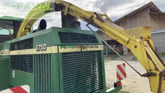Cosechadora de Cereal - John Deere - 6750