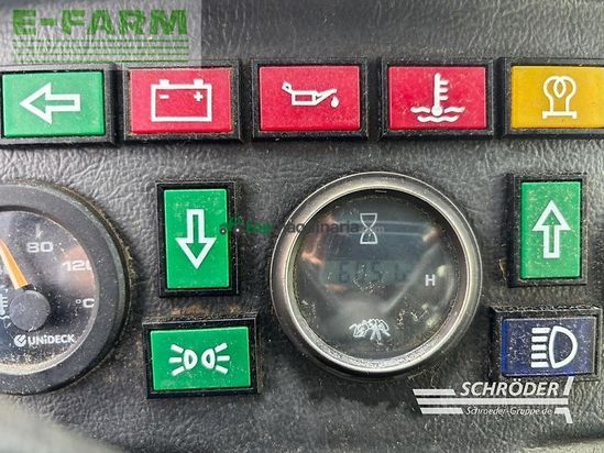 Minicargadora -  - giant v 6004 t