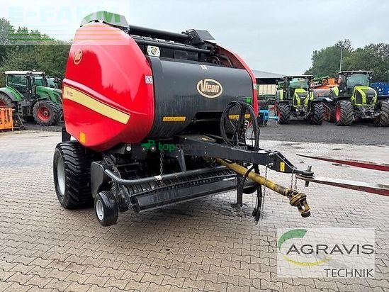 Empacadora gigant - Vicon - rv 4220