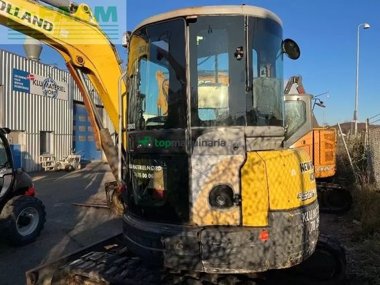 Excavadora - New Holland - e 50 b sr