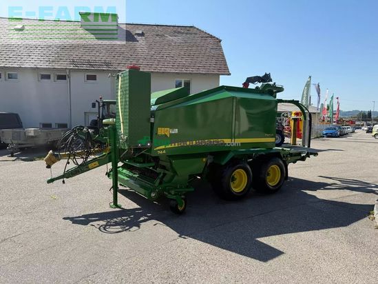 Empacadora gigant - John Deere - rundballenpresse 744
