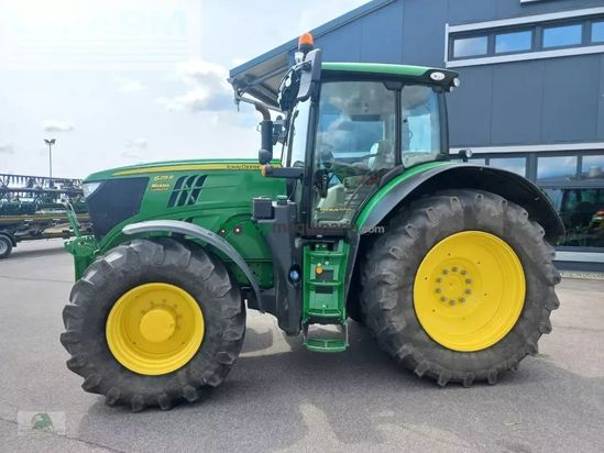 Tractor agrícola - John Deere - 6215r