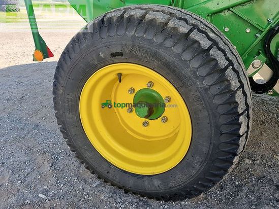 Empacadora gigant - John Deere - f441m