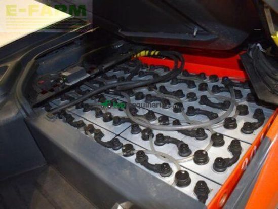 Elevadora - Linde - e 30/600 h 1252