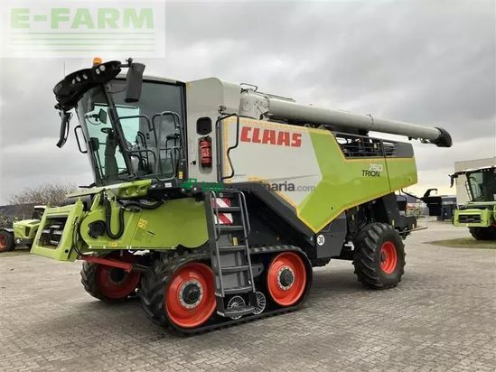 Cosechadora de Cereal - Claas - trion 750 terra trac