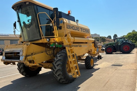 Cosechadora de Cereal - New Holland - TC 56