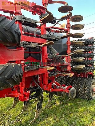 Sembradora - Horsch - focus 6 td