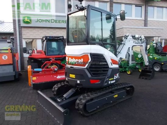 Excavadora - Bobcat - e26