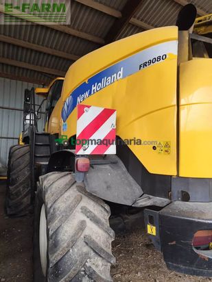 Cosechadora de Cereal - New Holland - fr9080