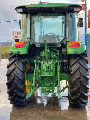 Tractor agrícola - John Deere - 5720