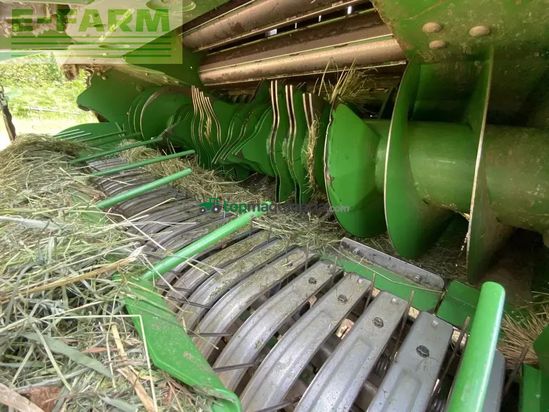 Empacadora gigant - John Deere - v 451 m maxicut 13 couteaux