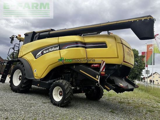 Cosechadora de Cereal - New Holland - cx 880