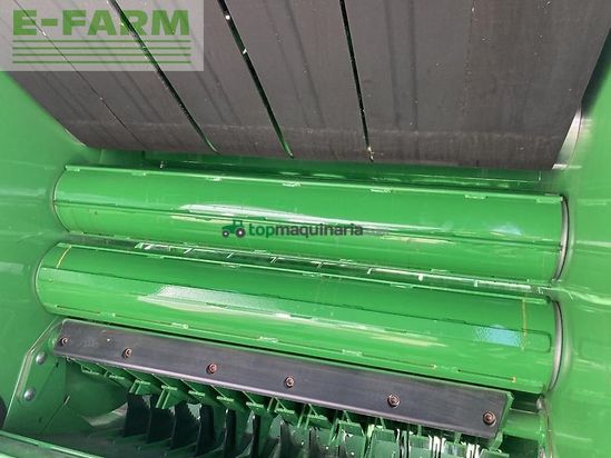 Empacadora gigant - John Deere - v461m