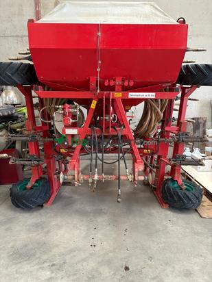 Sembradora Kverneland  TS-500