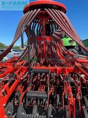 Sembradora - Kuhn - drillkombi btf 5000 r mit fronttank und kreisele