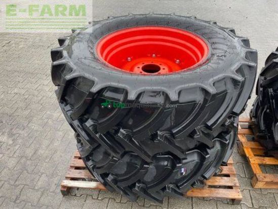 Tractor agrícola -  - 540 65r30 und 420 65r20 räder