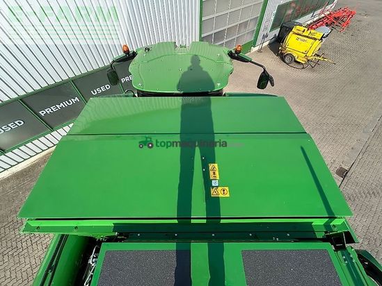 Cosechadora de Cereal - John Deere - t670