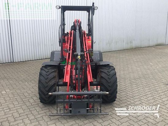 Minicargadora - Schaffer - 4670