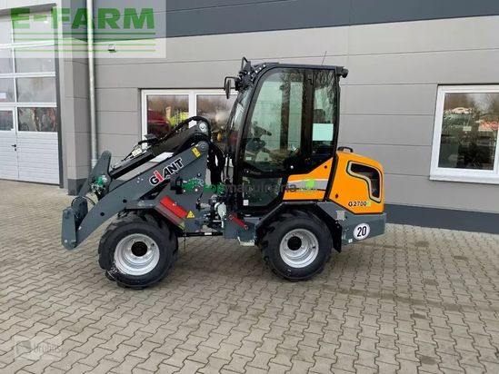 Minicargadora - Giant - g2700 elektro