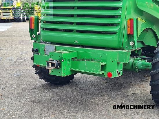 Cosechadora de Cereal - John Deere - 7400 forage harvester