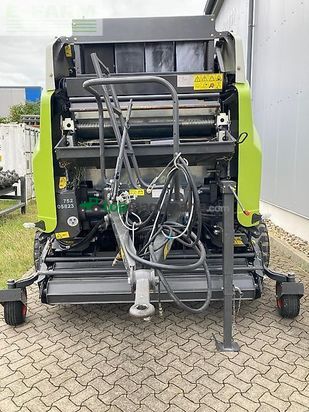 Empacadora gigant - Claas - variant 485 rc pro