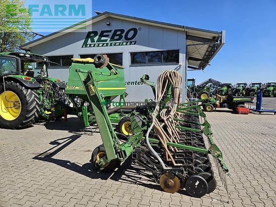 Sembradora - John Deere - 740a