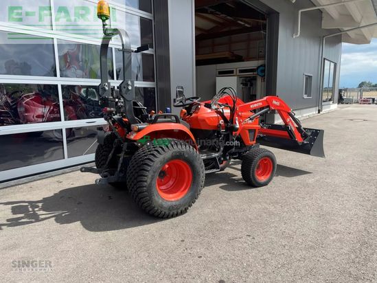 Tractor agrícola - Kubota - ek1-261 frontlader schaufel