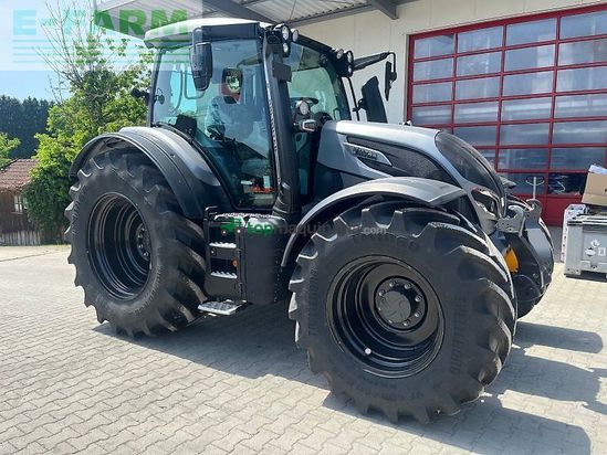 Tractor agrícola - Valtra - n 175d mit rüfa
