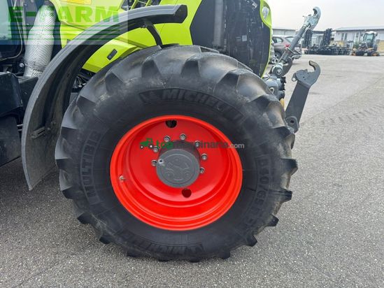 Tractor agrícola - Claas - arion 640 cmatic