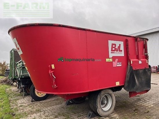 Remolqu esparcidor -  - v-mix plus futtermischwagen