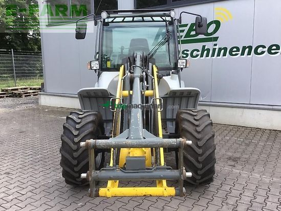 Minicargadora - kramer - 8105