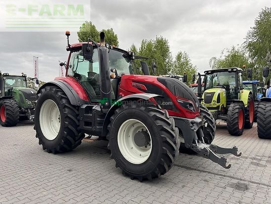 Tractor agrícola - Valtra - t234 versu Versu