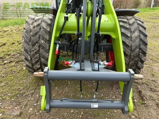 Minicargadora - Claas - torion 530