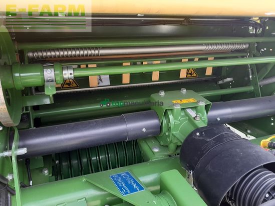 Empacadora gigant - Krone - comprima f 125 xc