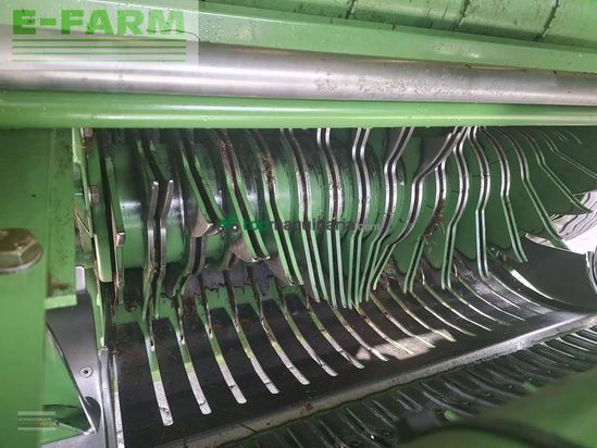 Empacadora gigant - Krone - comprima v 180 xc tandem 17 messer